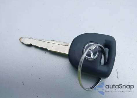 2008 Mazda Mazda3 I Sport из США, поврежденный, VIN JM1BK12F181101113